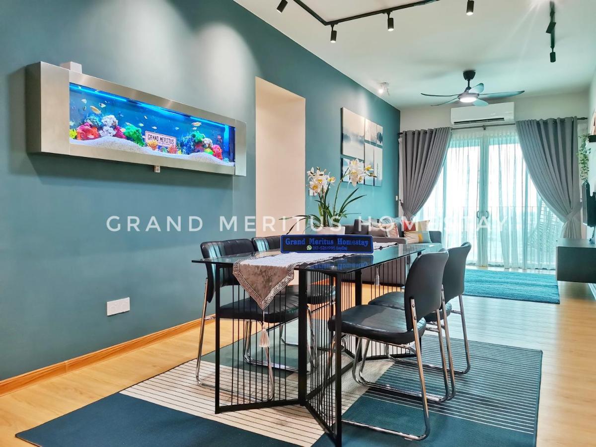 Grand Meritus Homestay @Penang Перай Экстерьер фото