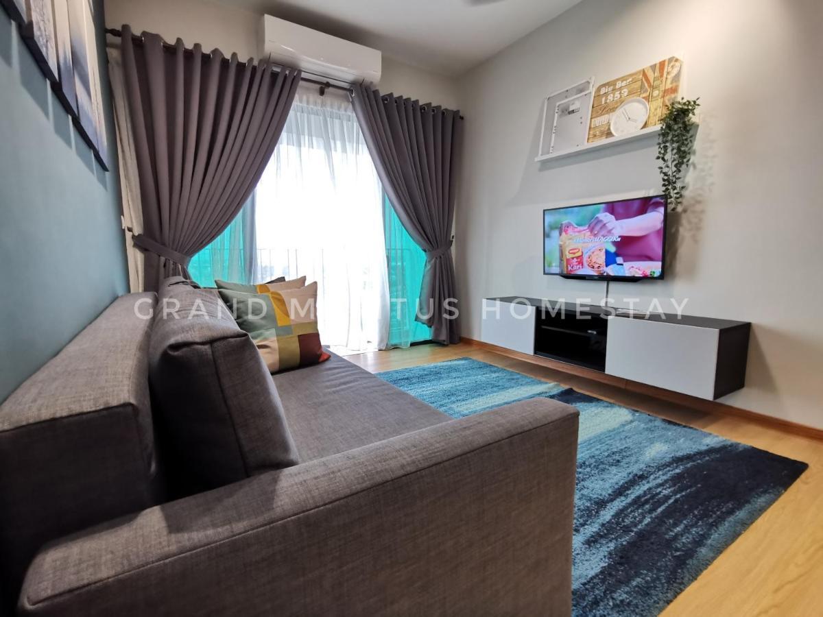 Grand Meritus Homestay @Penang Перай Экстерьер фото