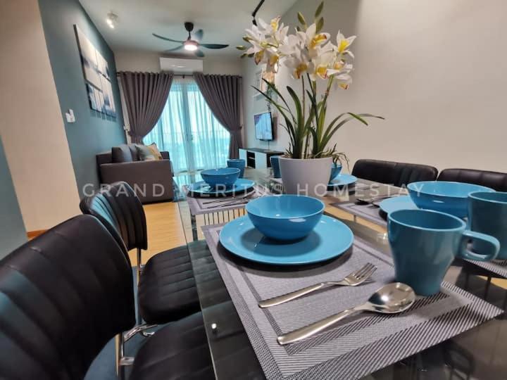 Grand Meritus Homestay @Penang Перай Экстерьер фото
