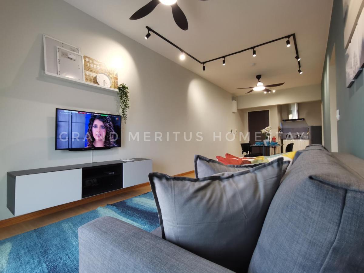 Grand Meritus Homestay @Penang Перай Экстерьер фото